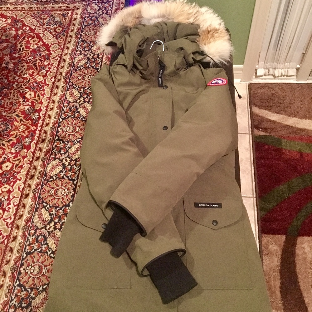 Canada Goose Trillium Parka Green M Medium